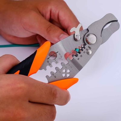 185mm 160g Wire Strippers Multi Purpose Scrap Cable Stripping Wire Cutting Crimping Winding, Splitting Hand Tools 4Cr13