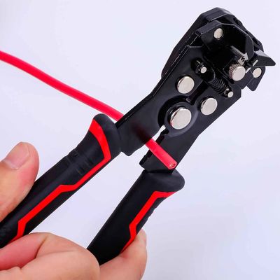 Automatic wire stripping pliers